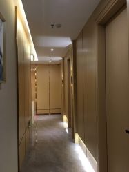 -香港倾城国际·美容美体中心