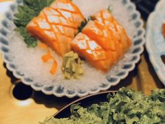 -山川小町·极番烧肉(新地假日广场店)