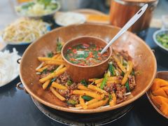 -牛喵喵铜锅牛肉馆