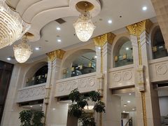 -碧中海汤泉汗蒸酒店