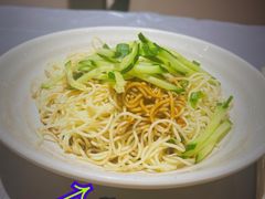 -肥肥虾庄·金牌油焖大虾(沙湖店)