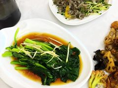 -顶之鲜海鲜餐厅
