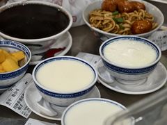 -周大娘牛乳(旧寨古村总店)