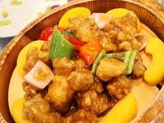 蜜桃汁猪颈肉-山泉公馆酒家(珠江新城店)