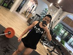 -乐刻运动健身(新浩e都店)