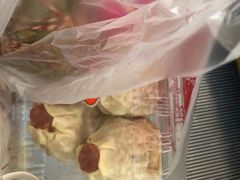 -白玉兰食品甜凤店(合生汇店)