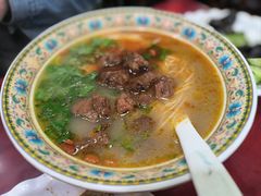 红烧牛肉面-金杨拉面王小吃面馆·牛三宝面·红烧牛肉粉