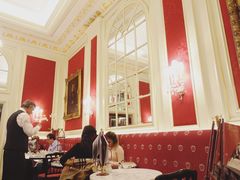 -Cafe Sacher(WIEN)