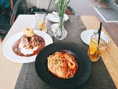 -Casa Nova