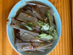 -勺子米线·云南传统小吃市集(四方街店)