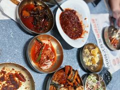 -草家酱蟹炭火烤肉店(珲春南路二店)
