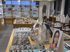 -Eziwish眼镜·蔡司授权店