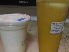 -瑞幸咖啡(石榴中心店)