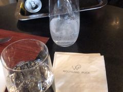 -WOLFGANG PUCK KITCHEN & BAR(迪士尼小镇店)