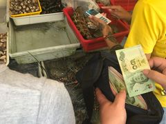 -拉威海鲜市场