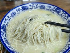 -雪琴面馆富安特色鱼汤面(城中花园店)