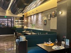 -普朗姆生蚝牛排馆 The Plump Oyster(成都摩方购物中心店)