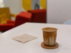 椰奶Dirty-YECLIP COFFEE黄色回形针咖啡