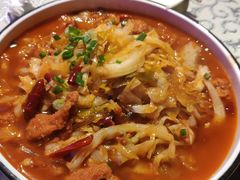 -巴特餐饮6加1音乐餐吧·新疆菜