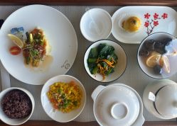 -馨月汇·一悦馨香月子中心(前滩店)