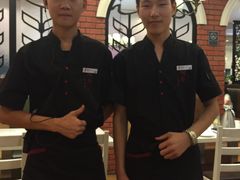 -闫府私房菜(经四路万达店)