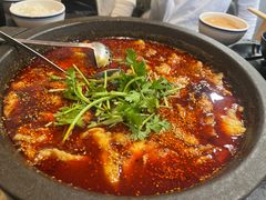 -灶知轩湘西石锅鱼(万佳广场店)