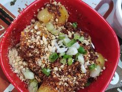-椒点传统串串香