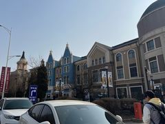 -王府井奥莱棋盘山小镇