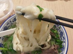 -嘻小北·兰州清汤牛肉面(太平洋森活天地店)