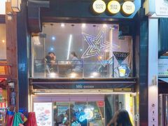 -BHC炸鸡(明洞总店)