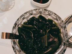 -洪氏嗨捞·广东猪肚鸡·椰子鸡火锅(西咸万象城店)