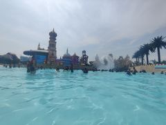 -乐华城·88度温泉乐园