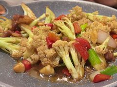 -小菜园新徽菜(宜兴八佰伴店)