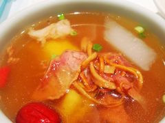 -江城小馆陕南妈妈菜·全球旅行餐厅(钟楼店)