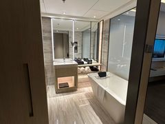 -深圳彭年万丽酒店