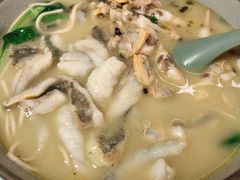 -明呈黄鱼面馆(斜土路店)