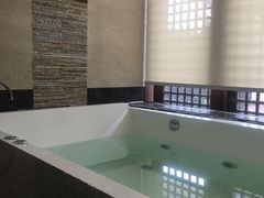 -三亚亚龙湾雅高铂尔曼别墅度假酒店