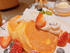 草莓舒芙蕾松饼-WOKKA by艮上(中海环宇荟店)