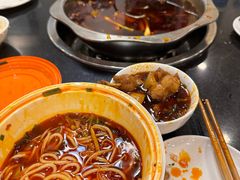 -冯记香辣兔火锅(茶店子总店)