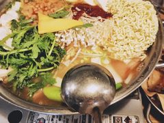 部队火锅-富乐满韩国正宗炸鸡韩国料理(虹泉路店)