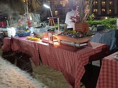 -亚龙湾希尔顿自助餐厅·海鲜·烧烤·沙滩BBQ·现场乐队