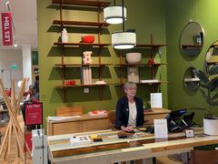 -乐蓬马歇百货公司(Rive Gauche)