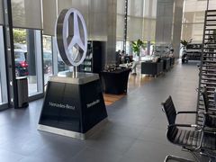 -奔驰上海利星(七宝店)