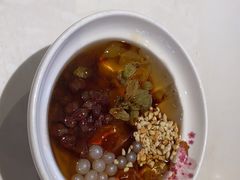 -渝是乎川渝小炒(新世界百货望京店)