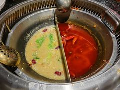 吃后稠稠的锅底-麻辣英雄重庆火锅(陈江天益城店)