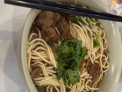-李先生牛肉面大王(北京站售票厅餐厅)