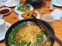 -杨记清芳牛肉拉面(京广路店)