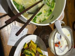 -茶花妹子云南餐厅(传媒大学店)