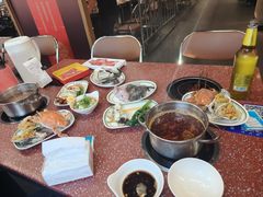 -四囍码头海鲜烧烤自助火锅(外滩南京东路悦荟广场店)