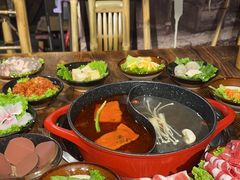 -烂摊摊火锅集市(河北总店)